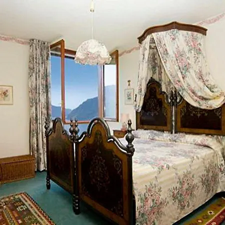 Sleeps 6 Pool Wifi